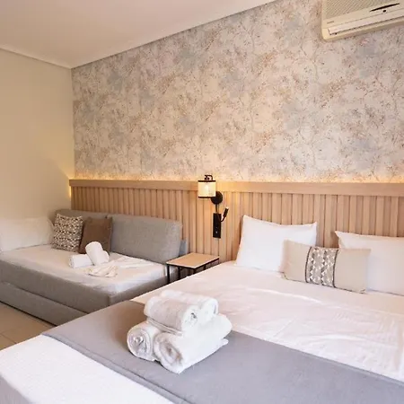 Aqua Beachfront Elegant 3* Olympiakí Aktí