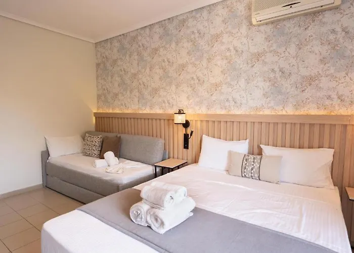 Aqua Beachfront Elegant 3* Olympiakí Aktí