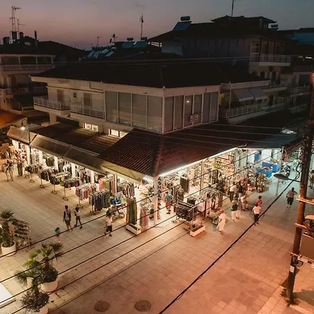 Aqua Beachfront Elegant