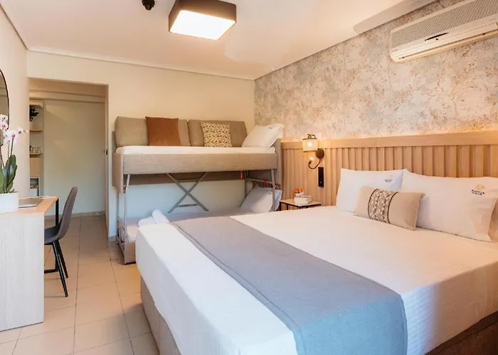 Aqua Beachfront Elegant Hotel