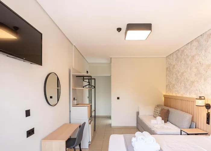 Aqua Beachfront Elegant